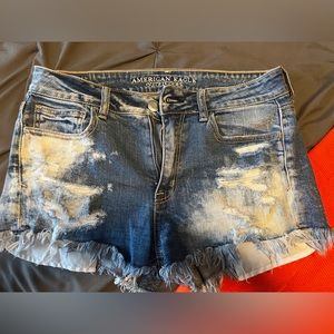 American Eagle shorts, worn once! Size 10 Hi-rise Shortie